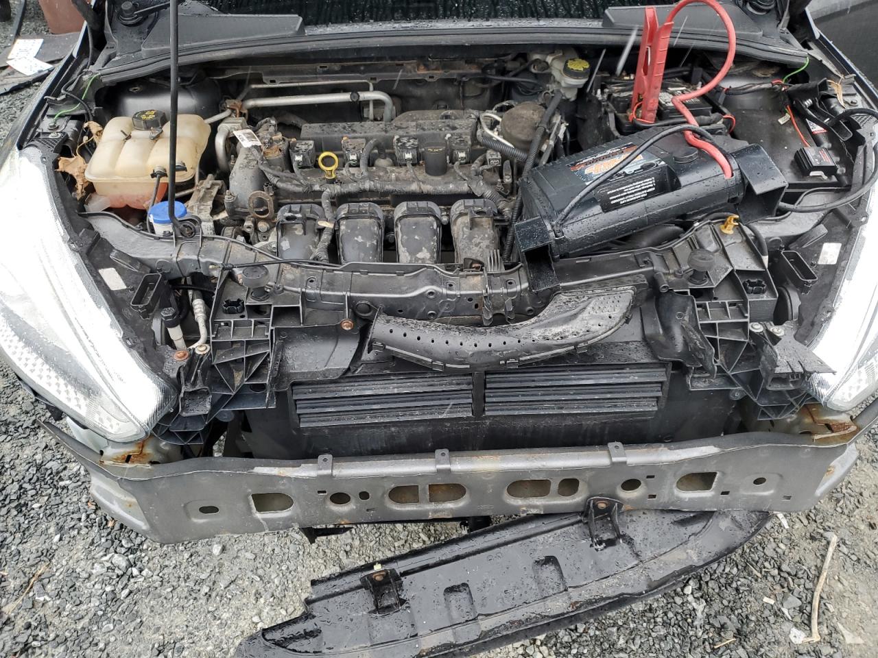 1FADP3F22FL308677 2015 Ford Focus Se