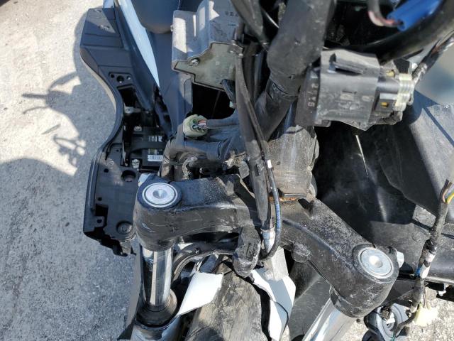 2016 SUZUKI UH200 - MLCCH41A9G1600110