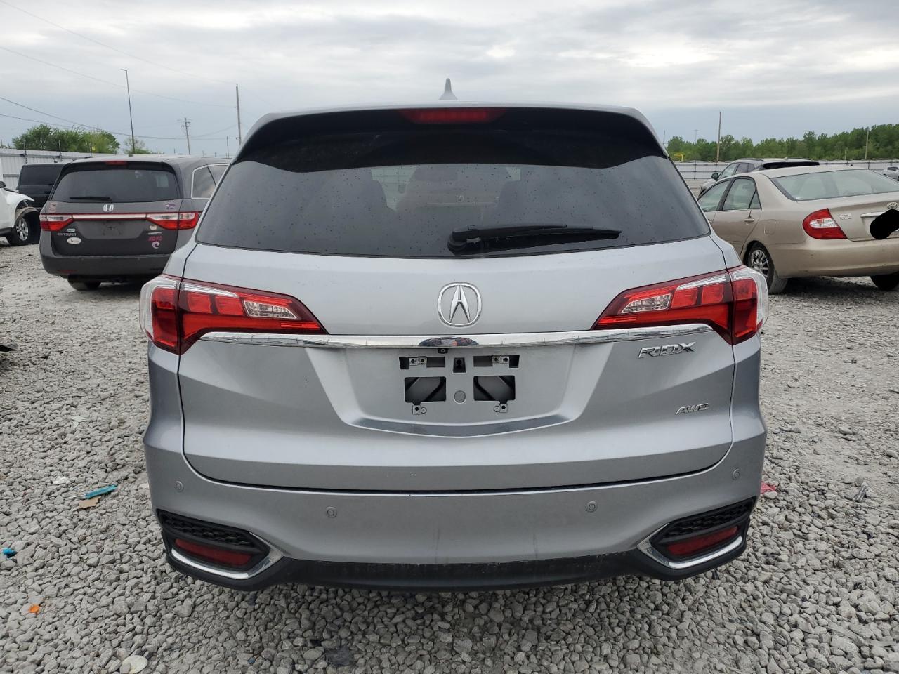 5J8TB4H71HL014095 2017 Acura Rdx Advance