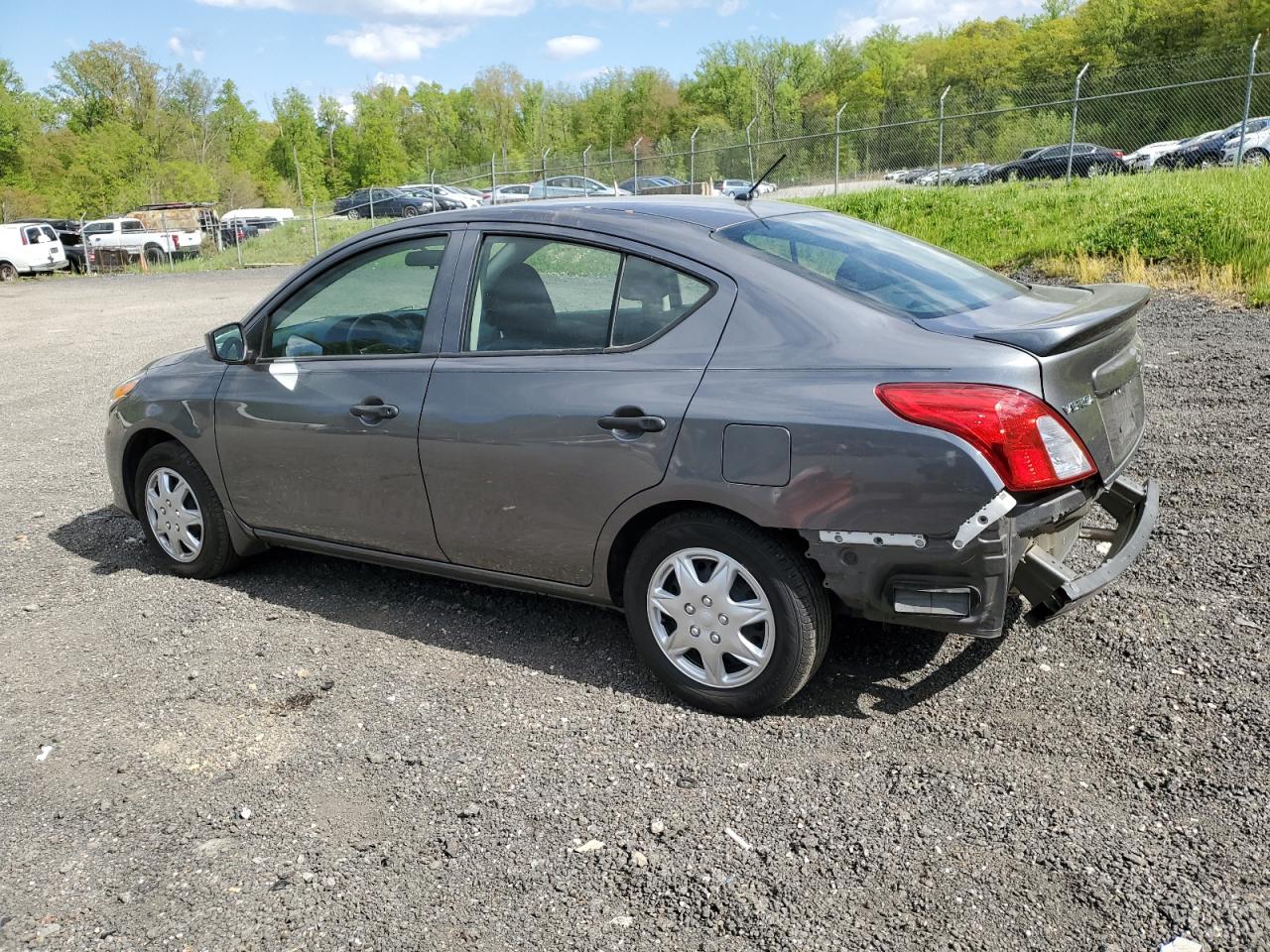 3N1CN7AP7KL863857 2019 Nissan Versa S