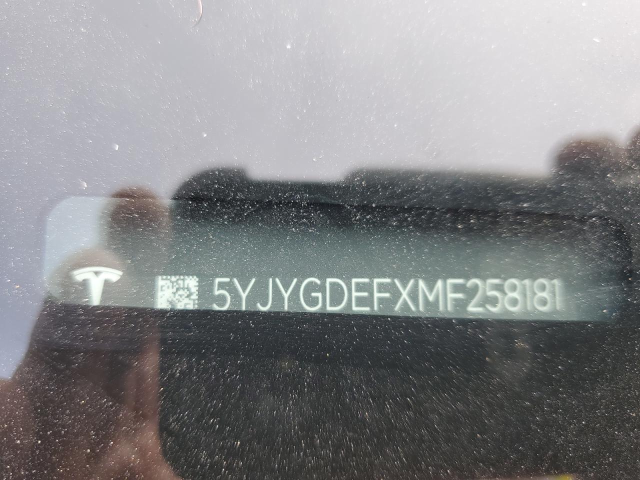 5YJYGDEFXMF258181 2021 Tesla Model Y