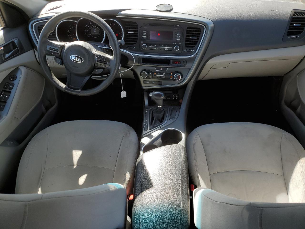 KNAGM4A74F5565740 2015 Kia Optima Lx