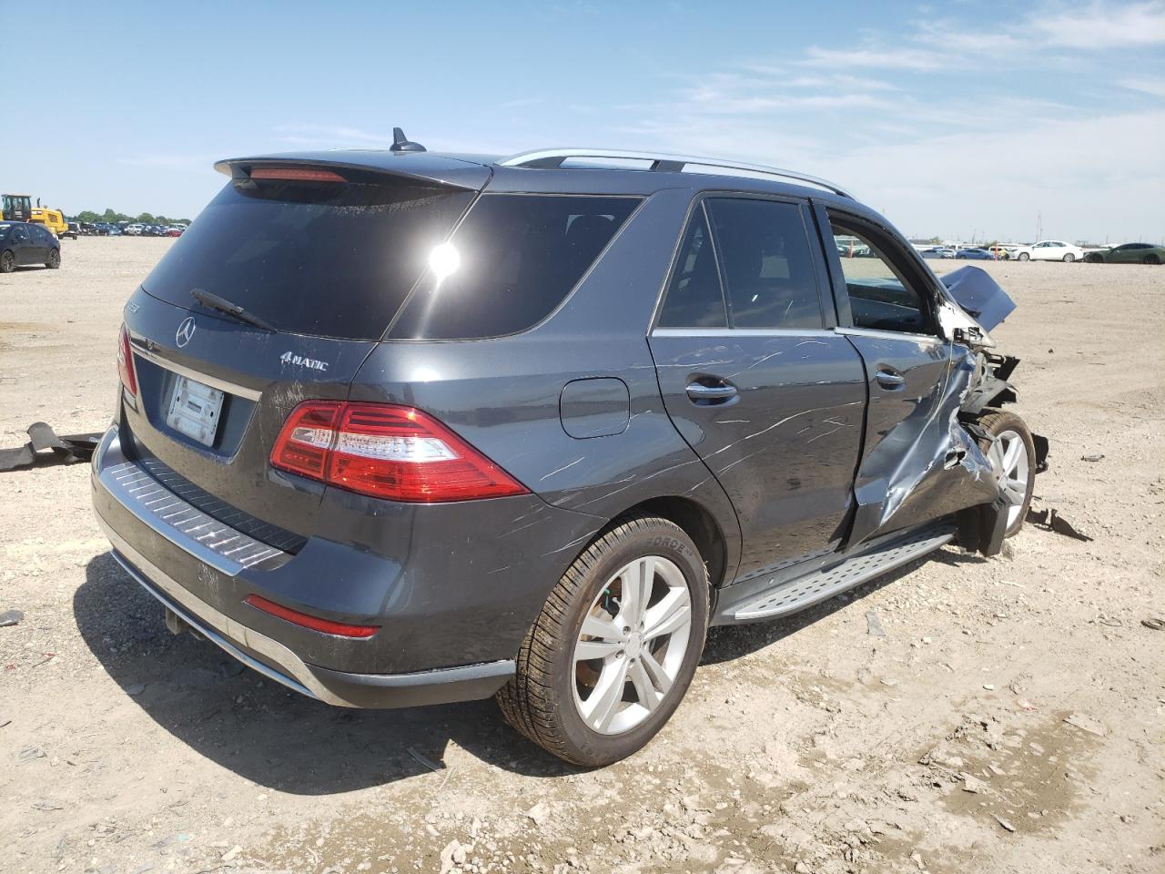 4JGDA5HB6EA382341 2014 Mercedes-Benz Ml 350 4Matic