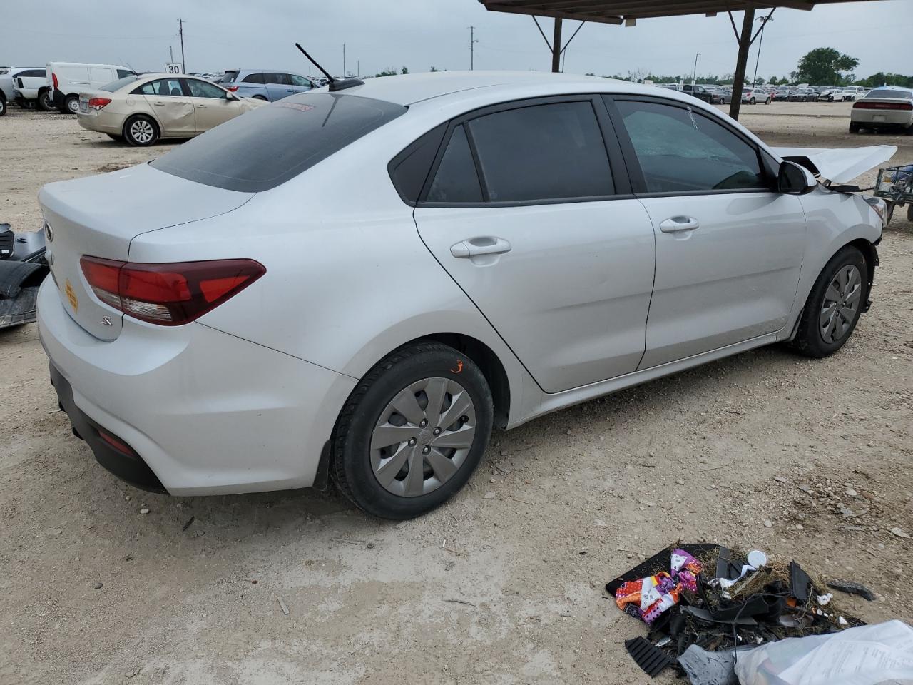 3KPA24AD8LE329869 2020 Kia Rio Lx