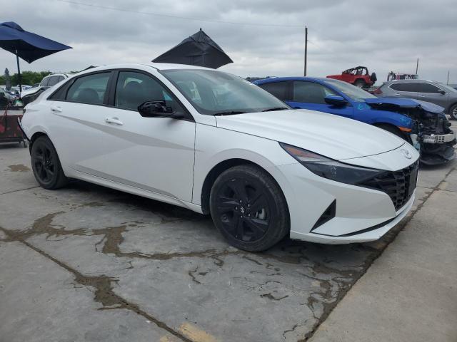 Lot #2479573883 2021 HYUNDAI ELANTRA SE salvage car