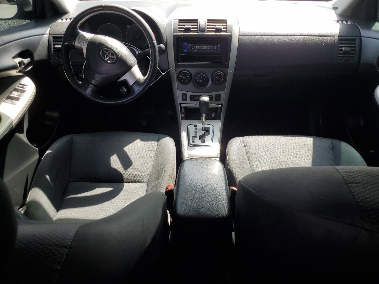 2T1BU4EEXAC508685 2010 Toyota Corolla Base