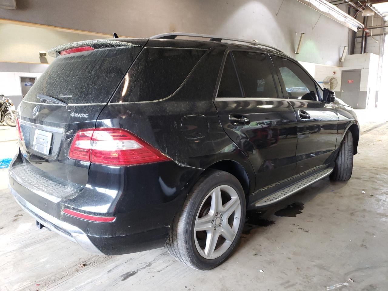 2013 Mercedes-Benz Ml 550 4Matic vin: 4JGDA7DB5DA155500