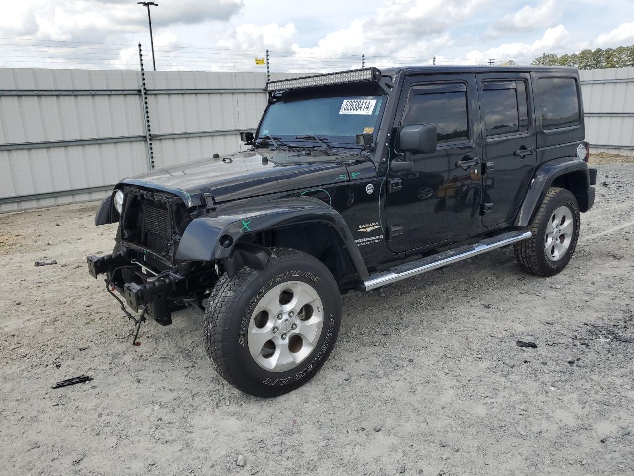 2015 Jeep Wrangler Unlimited Sahara vin: 1C4BJWEGXFL552210