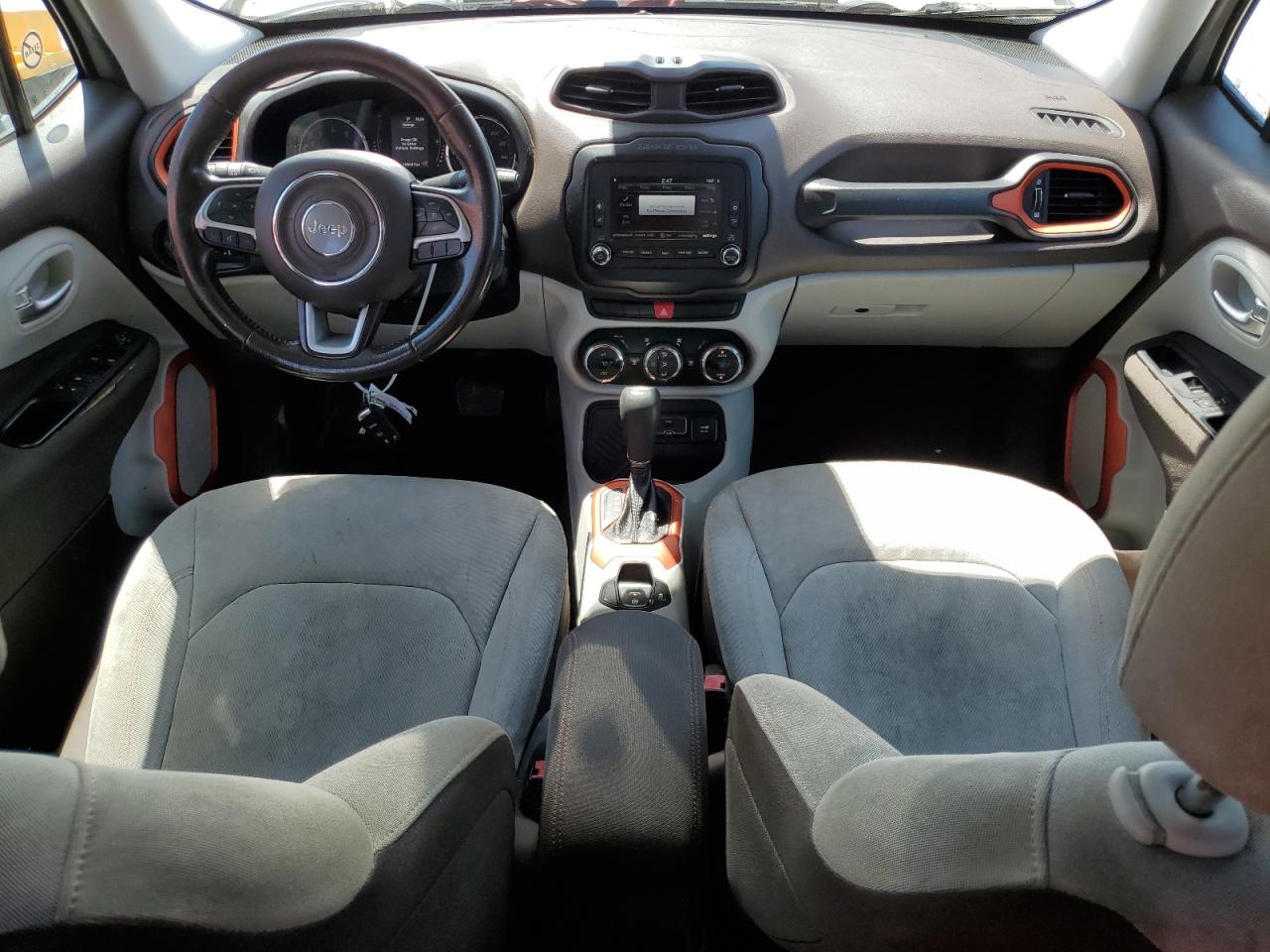 ZACCJABT2FPB86313 2015 Jeep Renegade Latitude