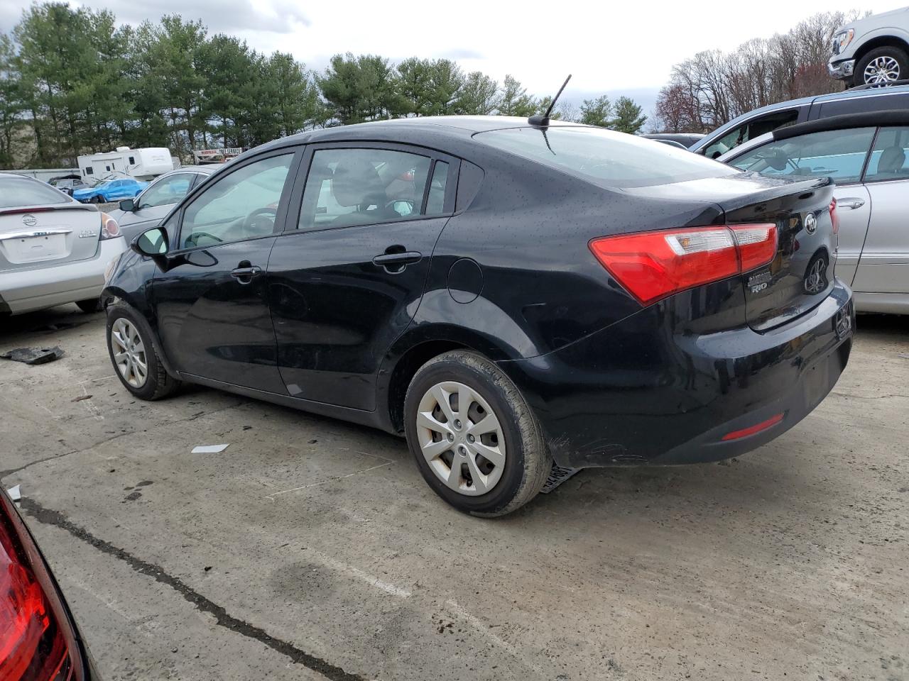 KNADM4A3XF6446486 2015 Kia Rio Lx