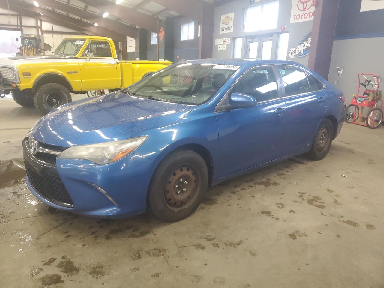 Lot #2441135642 2016 TOYOTA CAMRY LE
