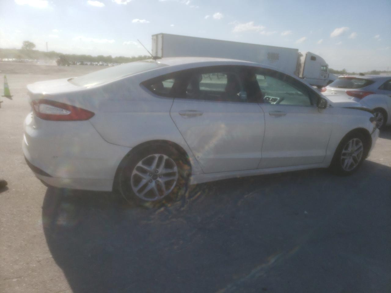 1FA6P0H77G5121828 2016 Ford Fusion Se