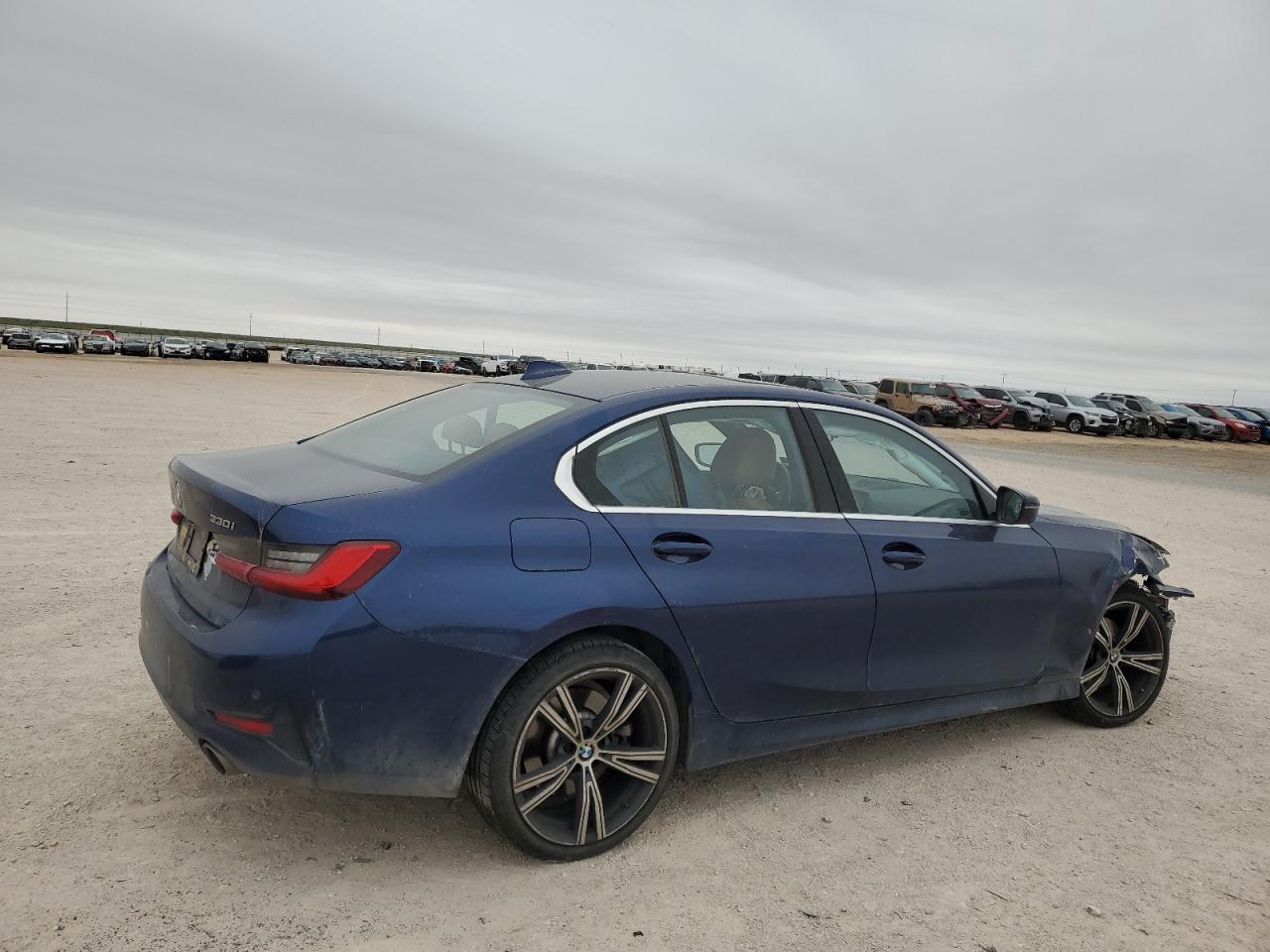 WBA5R7C54KFH25144 2019 BMW 330Xi