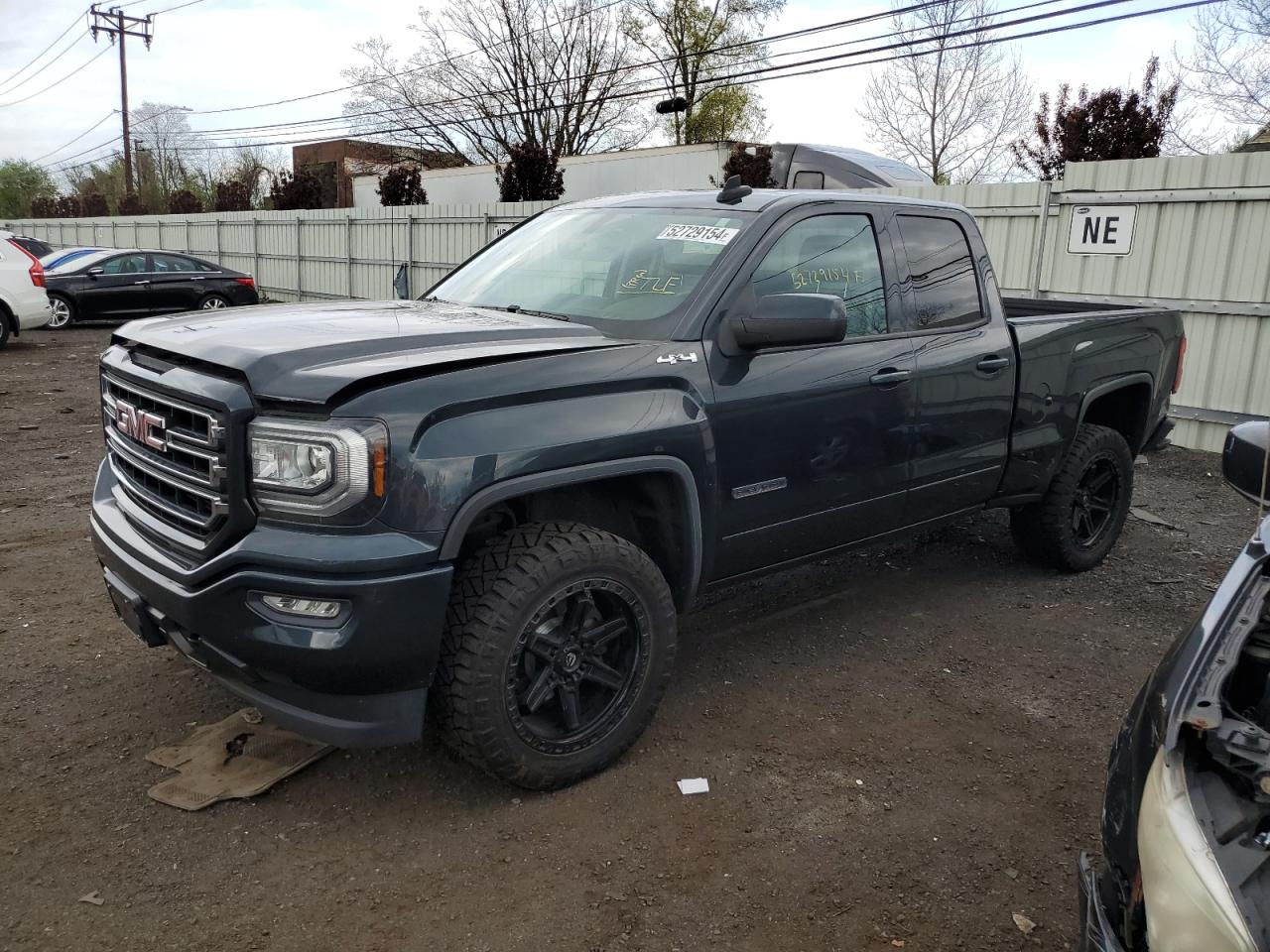 2018 GMC Sierra K1500 vin: 1GTV2LEC7JZ154402