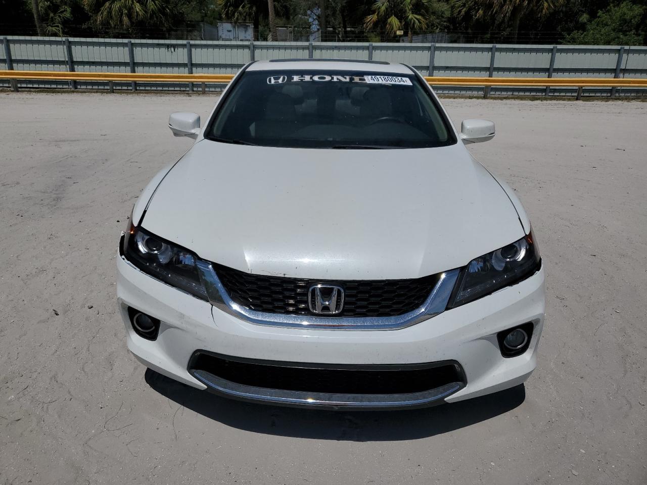 1HGCT1B89EA015113 2014 Honda Accord Ex-L