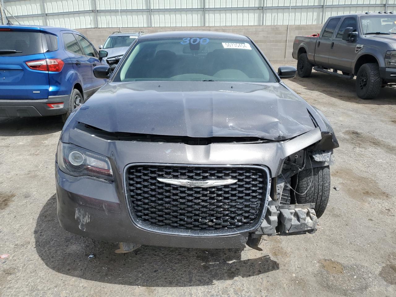 2019 Chrysler 300 Touring vin: 2C3CCAAG2KH755613