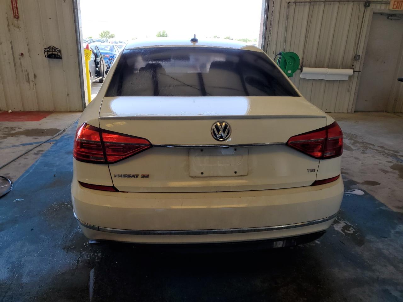 1VWBS7A38GC037534 2016 Volkswagen Passat Se