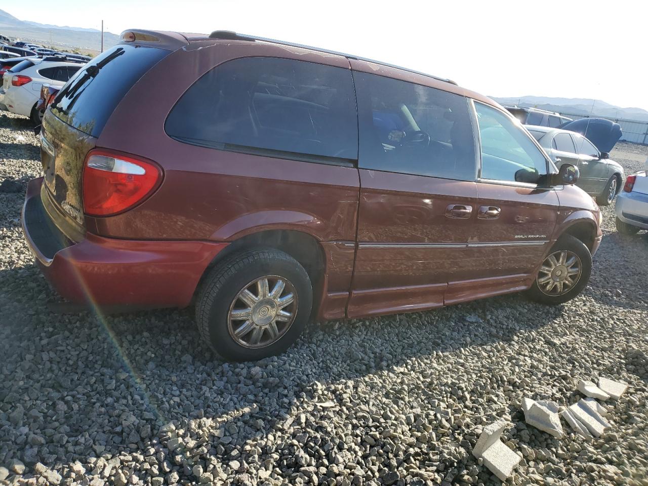 2A8GP64L07R124246 2007 Chrysler Town & Country Limited