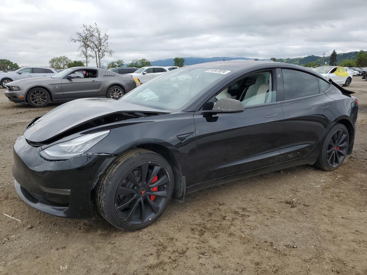 5YJ3E1EB1JF134890 2018 Tesla Model 3