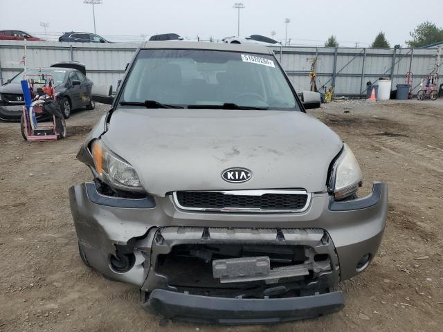 2010 Kia Soul + VIN: KNDJT2A27A7135914 Lot: 51520284