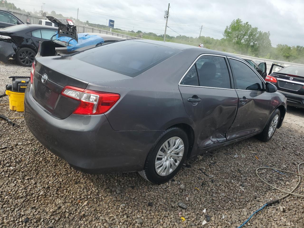 4T4BF1FK4ER375204 2014 Toyota Camry L