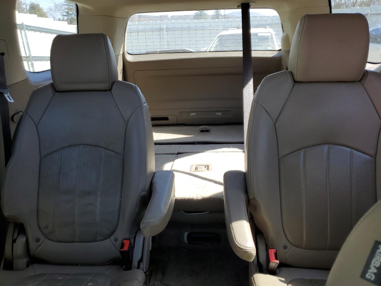 1GKKVTKD4GJ282888 2016 GMC Acadia Denali