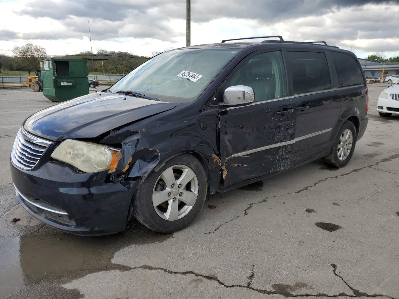 2A4RR8DG8BR682020 2011 Chrysler Town & Country Touring L