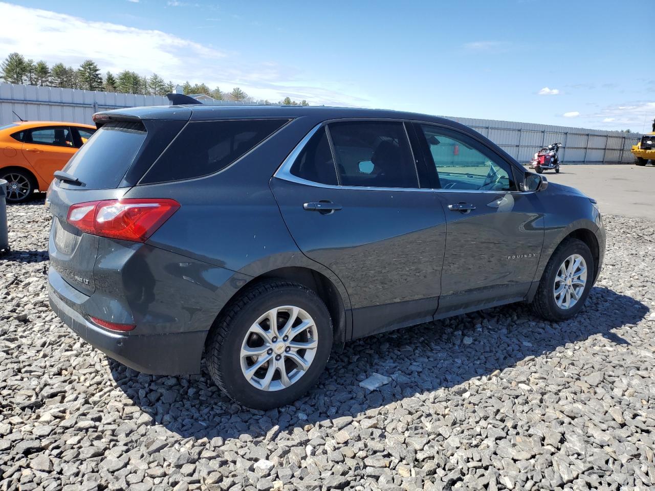 2GNAXSEV1J6316135 2018 Chevrolet Equinox Lt