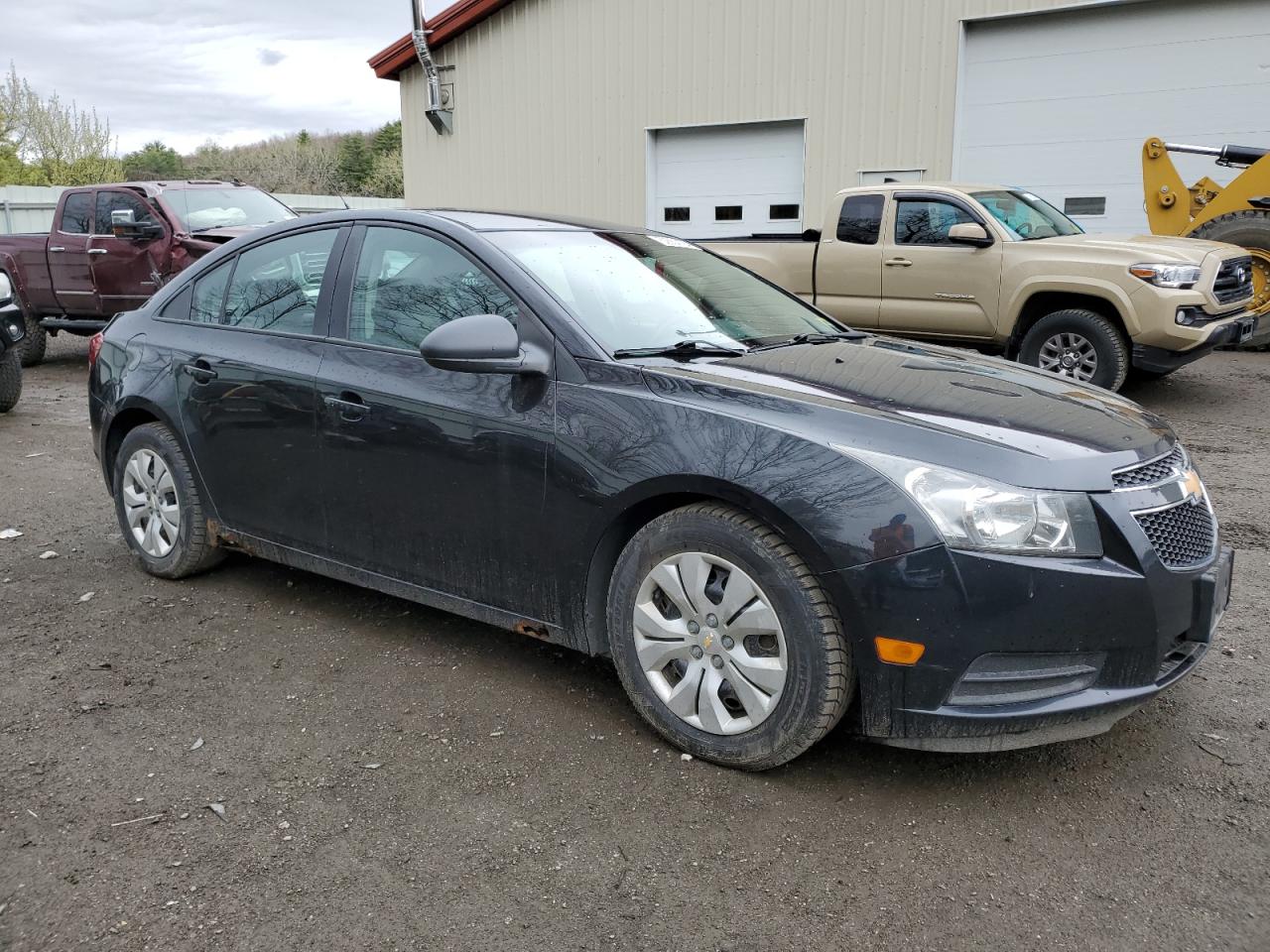 2014 Chevrolet Cruze Ls vin: 1G1PA5SG0E7153911