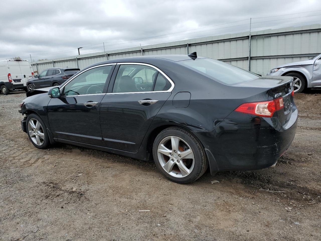 JH4CU2F69BC005853 2011 Acura Tsx