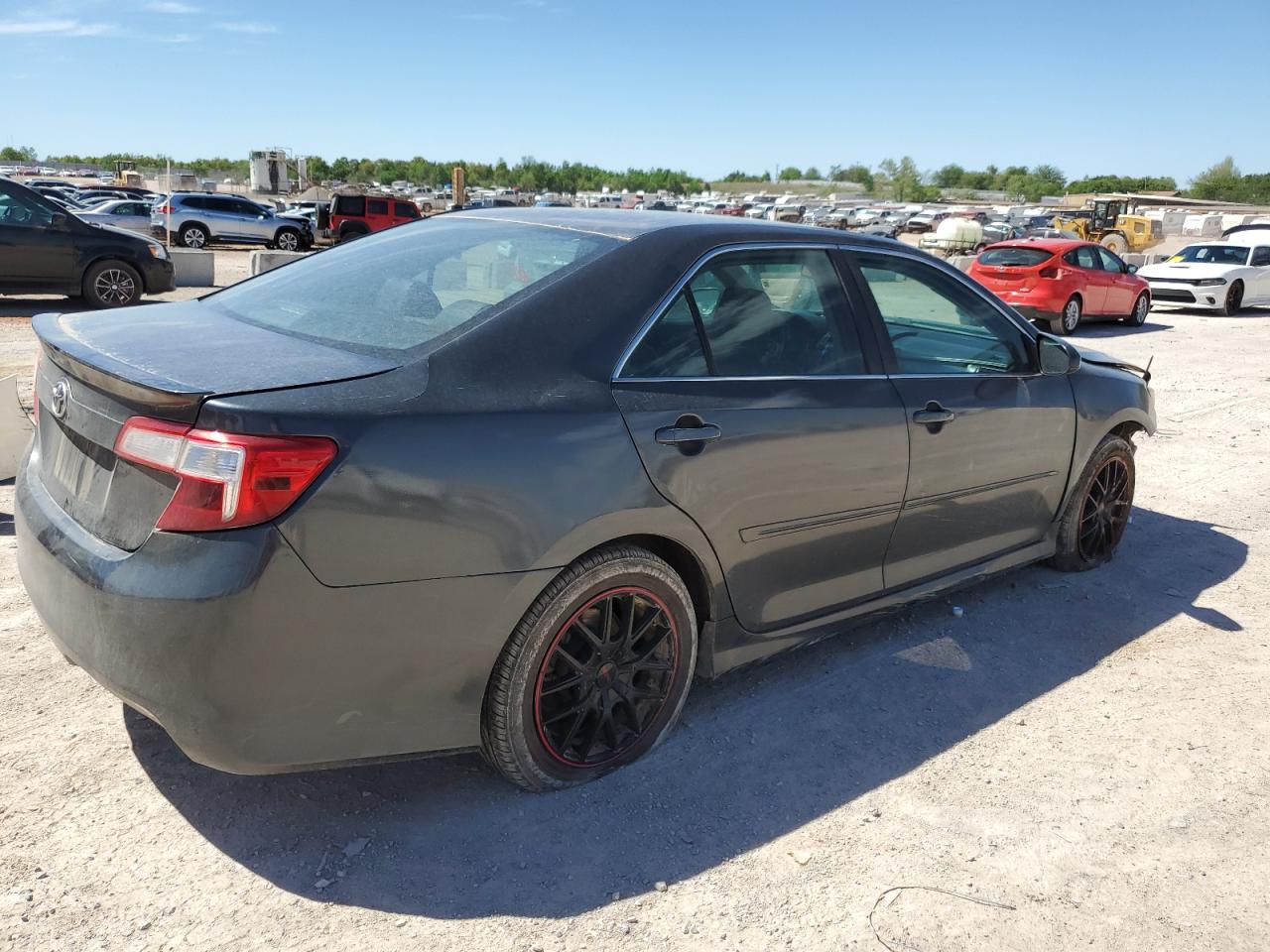 4T1BF1FK0EU331002 2014 Toyota Camry L