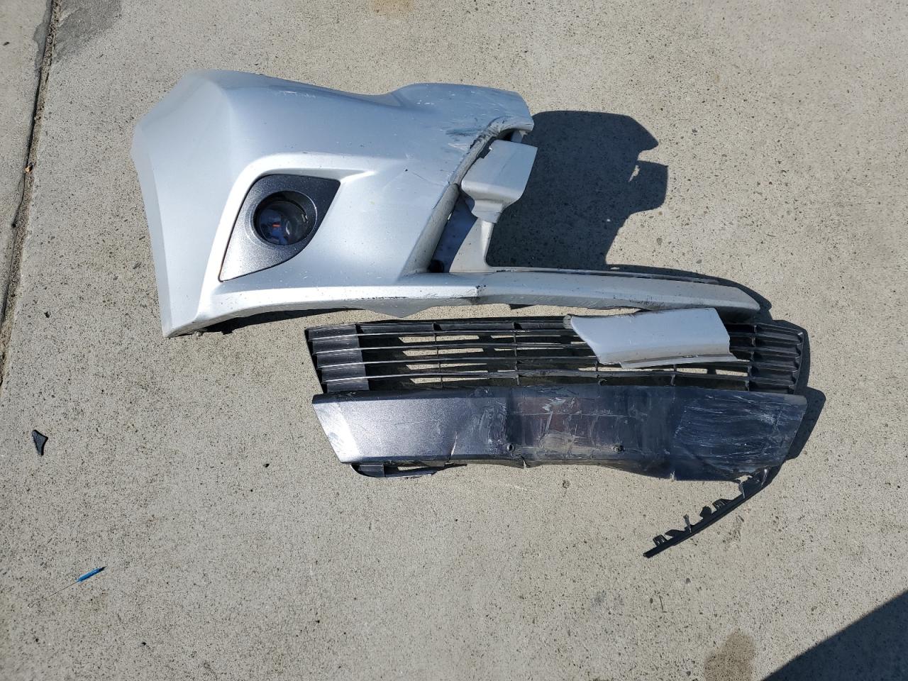 2T1BURHE3FC270484 2015 Toyota Corolla L