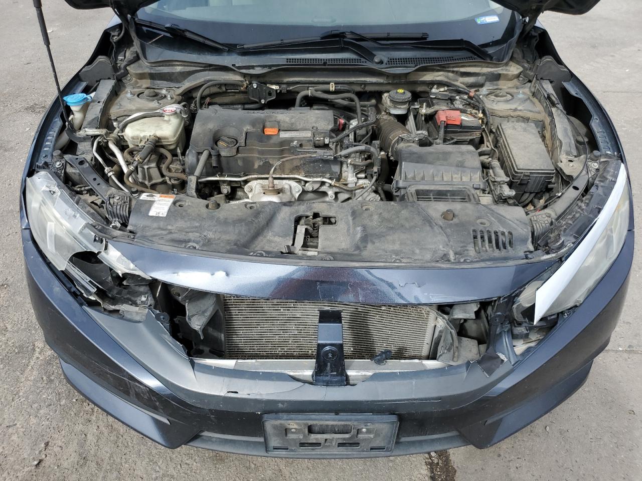 2HGFC2F5XJH579349 2018 Honda Civic Lx