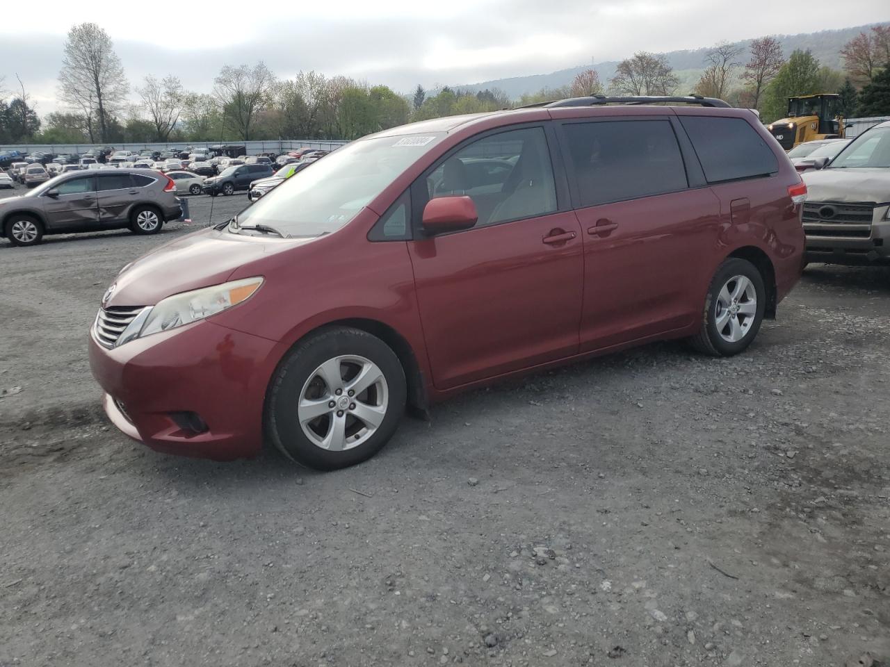 5TDKK3DC2BS047197 2011 Toyota Sienna Le