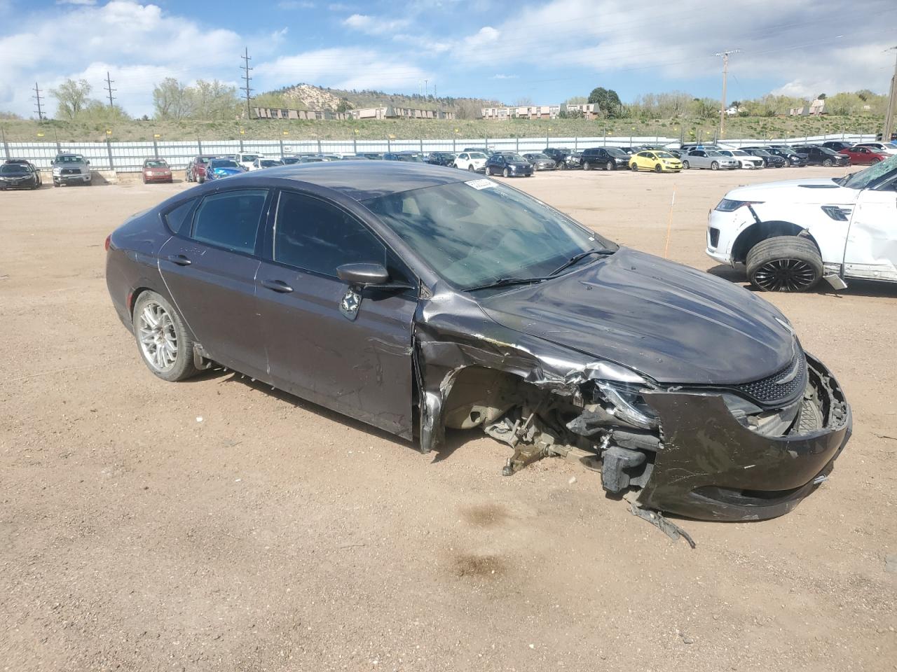 1C3CCCDG4FN690994 2015 Chrysler 200 S