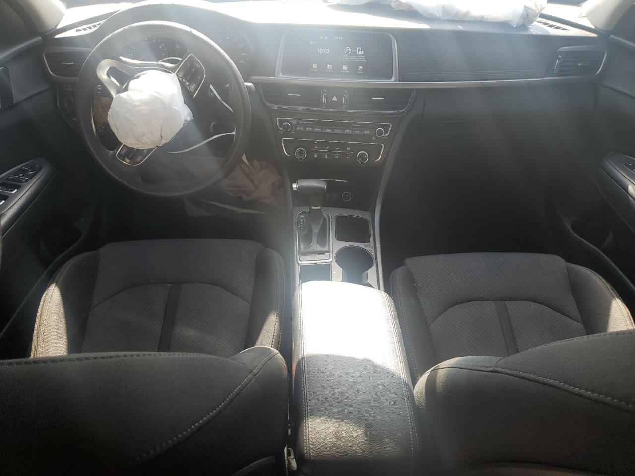 5XXGT4L35JG234475 2018 Kia Optima Lx