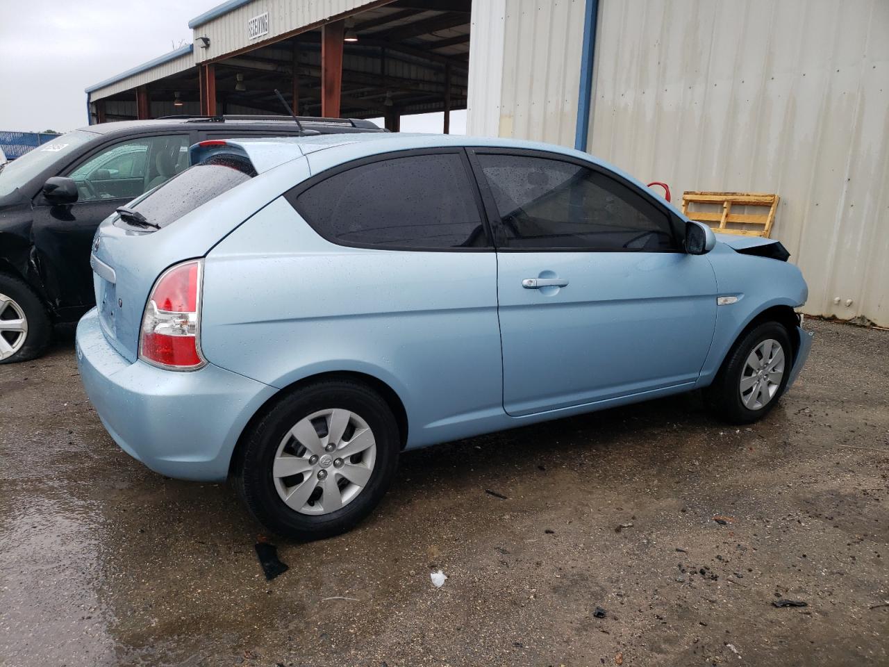 KMHCM3AC3BU202561 2011 Hyundai Accent Gl