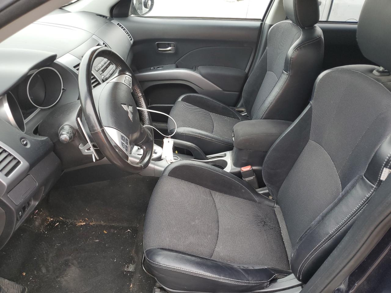 JA4JT3AW3CU014045 2012 Mitsubishi Outlander Se