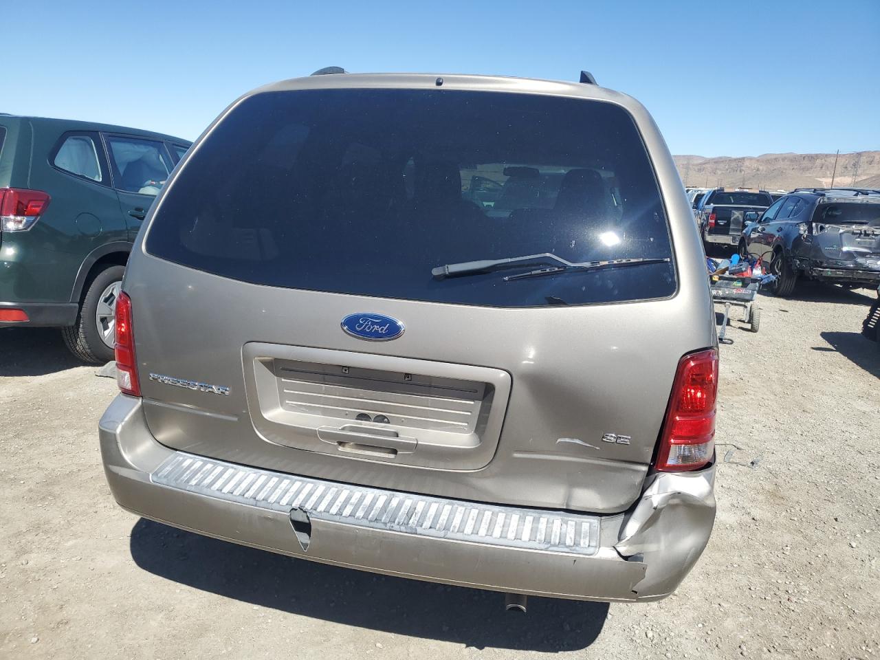 2FMZA51626BA35601 2006 Ford Freestar Se