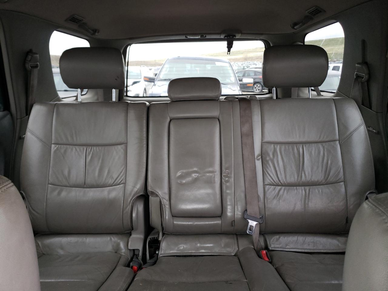 5TDBT44A82S088645 2002 Toyota Sequoia Sr5