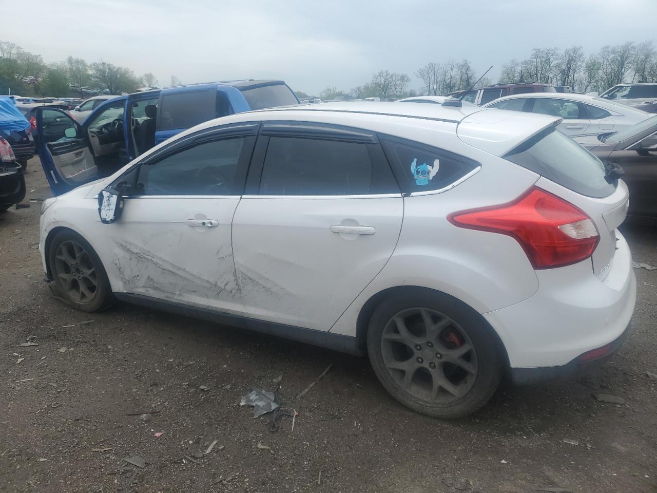 1FADP3N29EL142335 2014 Ford Focus Titanium