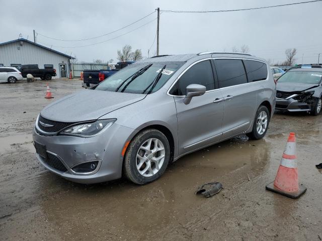 Lot #2487438624 2017 CHRYSLER PACIFICA T salvage car