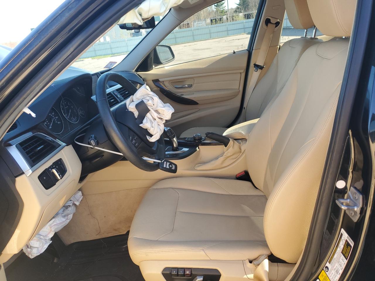 WBA8A9C52GK617875 2016 BMW 320 I