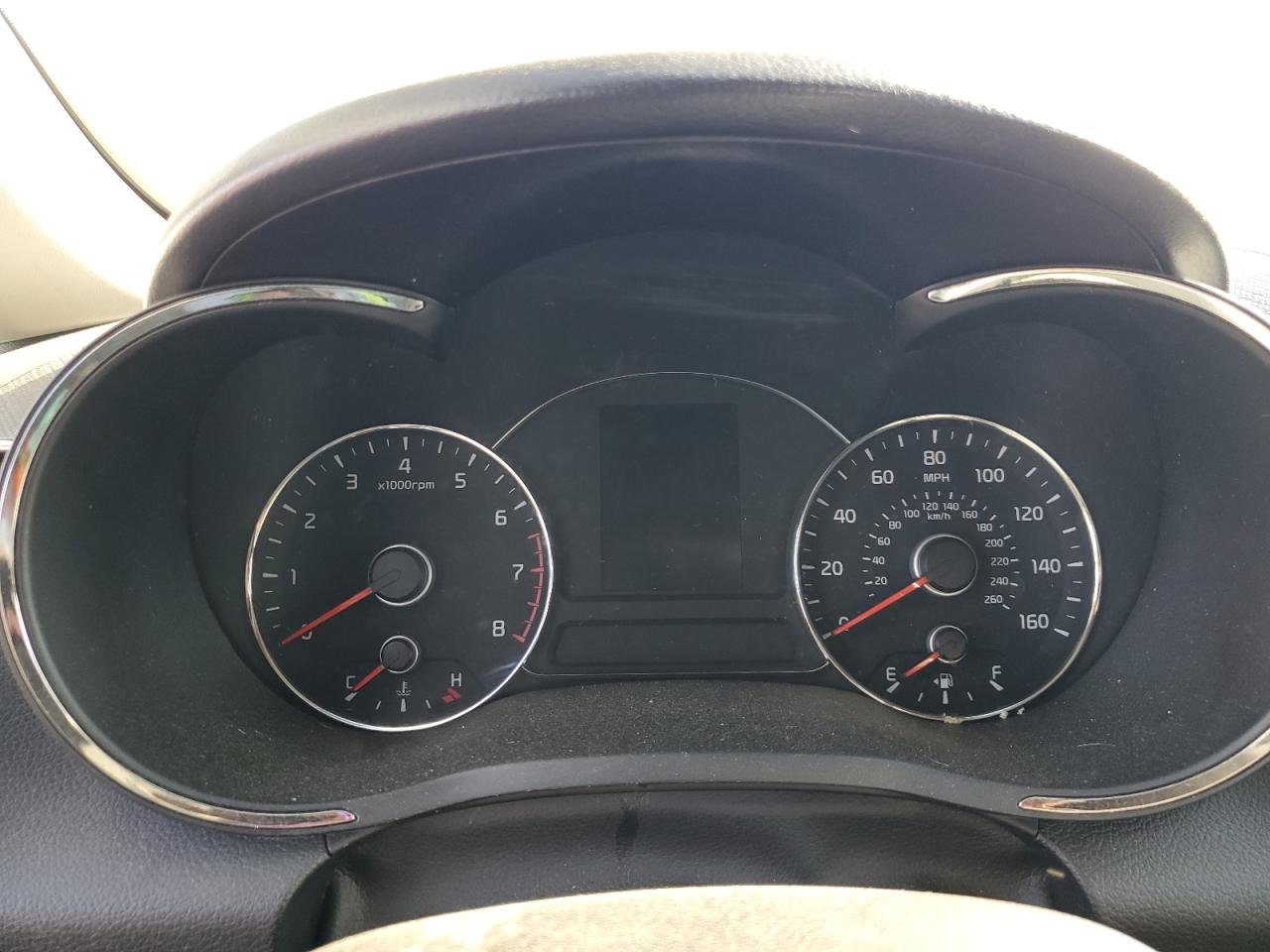 3KPFL4A76JE247620 2018 Kia Forte Lx