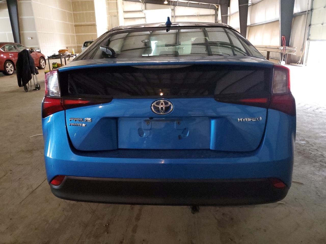 JTDL9RFU1L3021380 2020 Toyota Prius Le