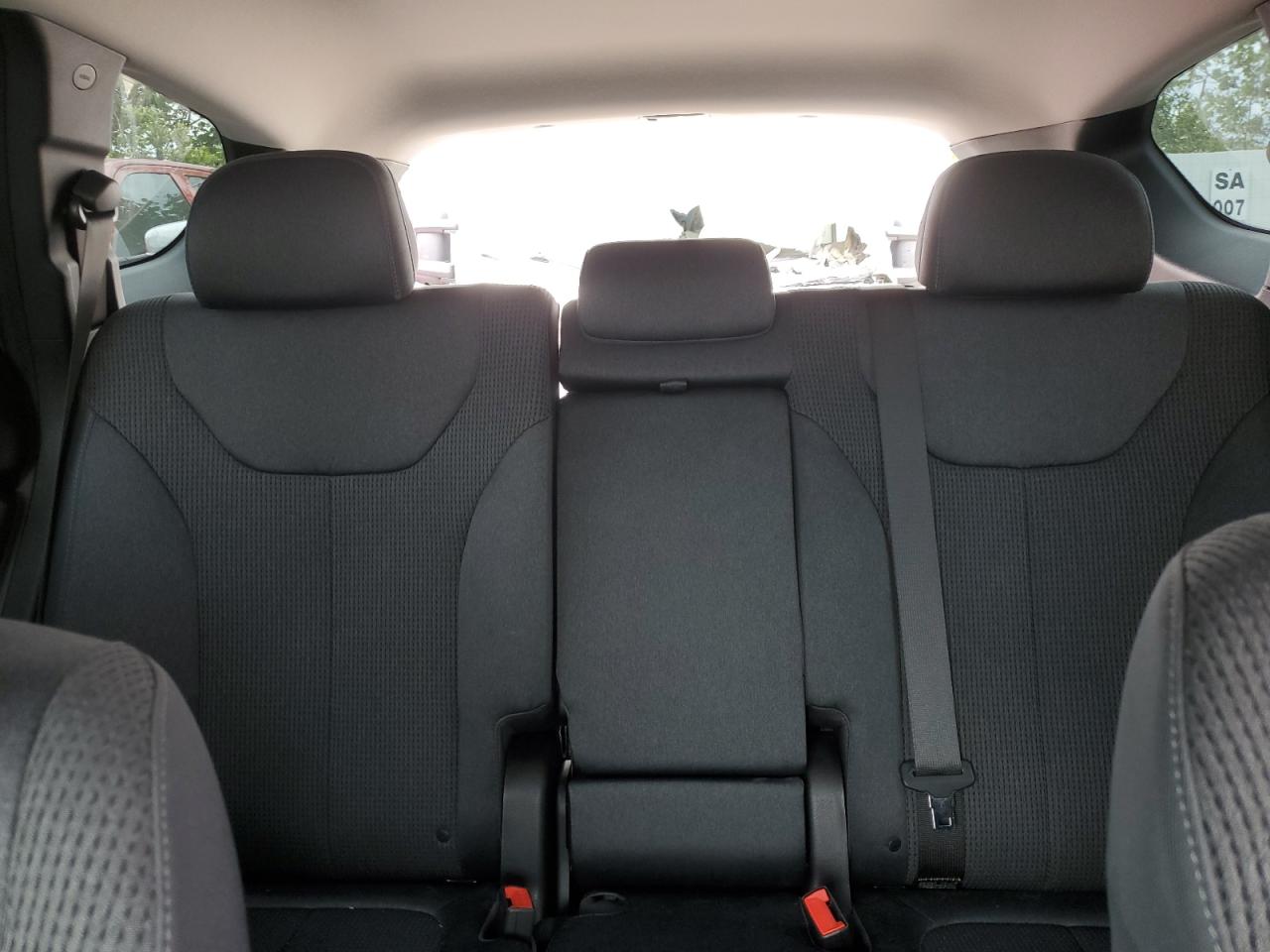 5NMS23AD9KH066796 2019 Hyundai Santa Fe Se