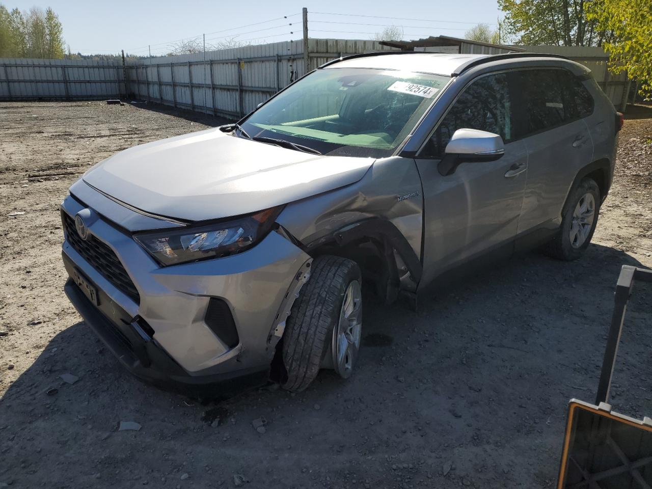 JTMMWRFV1LD055030 2020 Toyota Rav4 Le