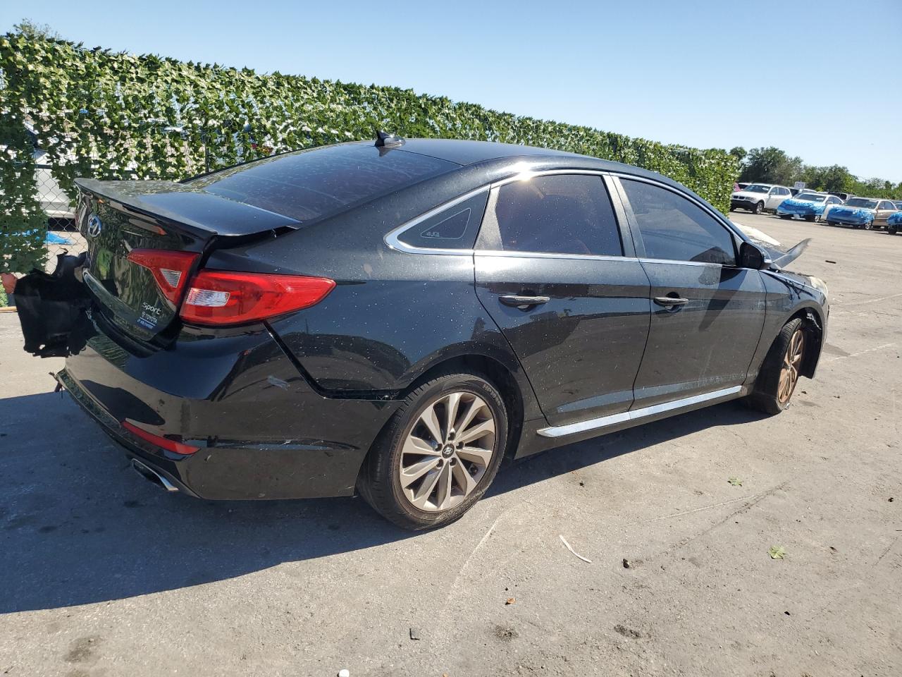 2015 Hyundai Sonata Sport vin: 5NPE34AF5FH190557