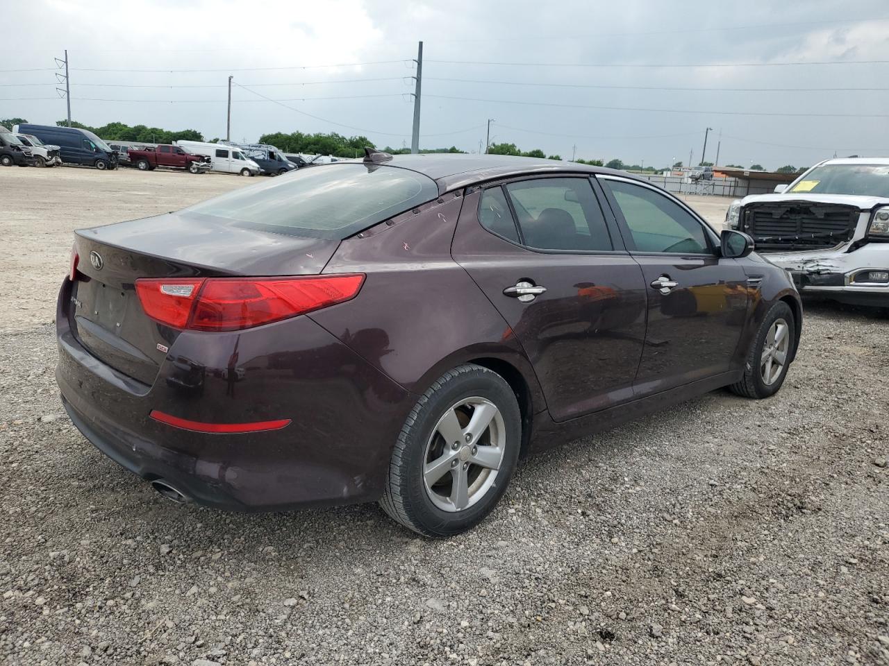 5XXGM4A7XFG397312 2015 Kia Optima Lx