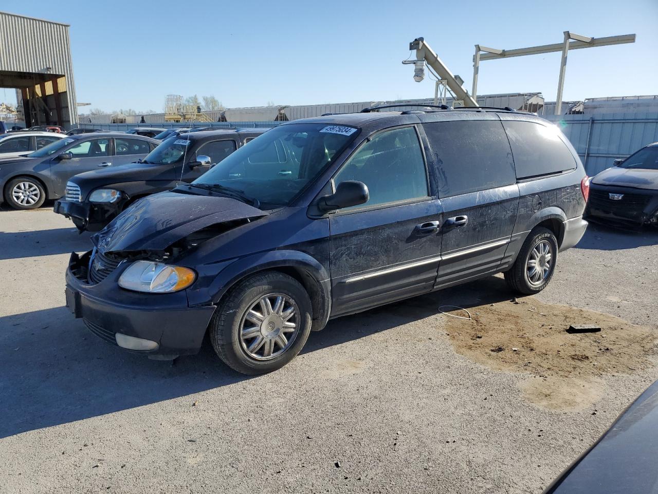 2C8GP64L44R593809 2004 Chrysler Town & Country Limited